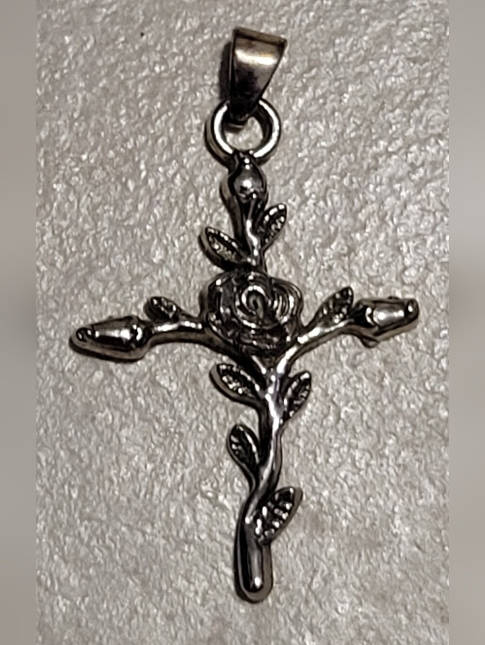 Vintage Sterling Silver 925 Rose Vine Cross Pendant | Detailed Floral Crucifix